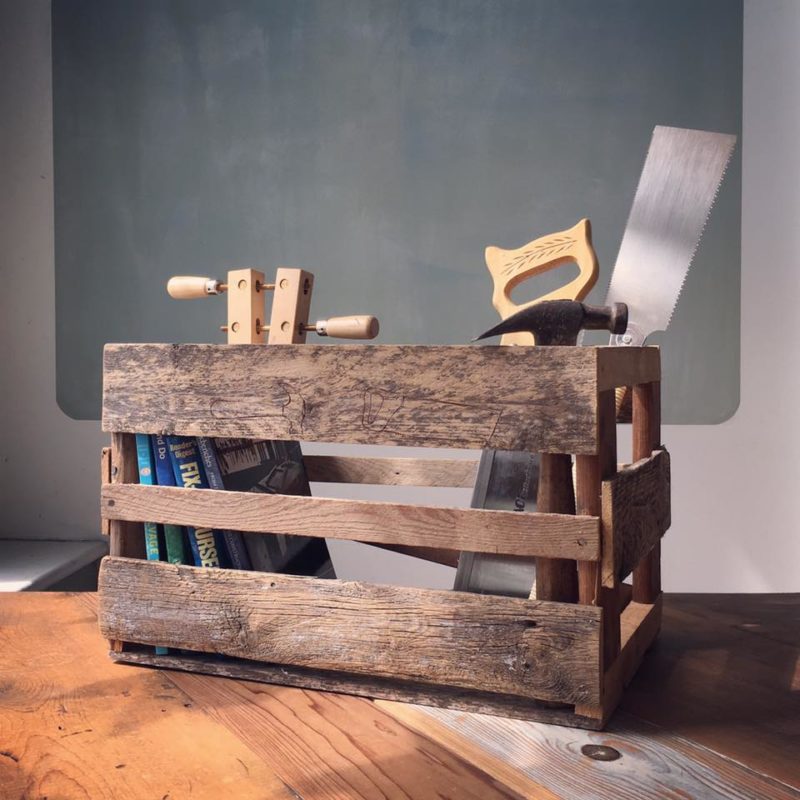 build storage crates